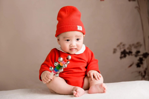 梁山怀孕多长时间就不吐了 梁山怀孕多长时间就不吐了